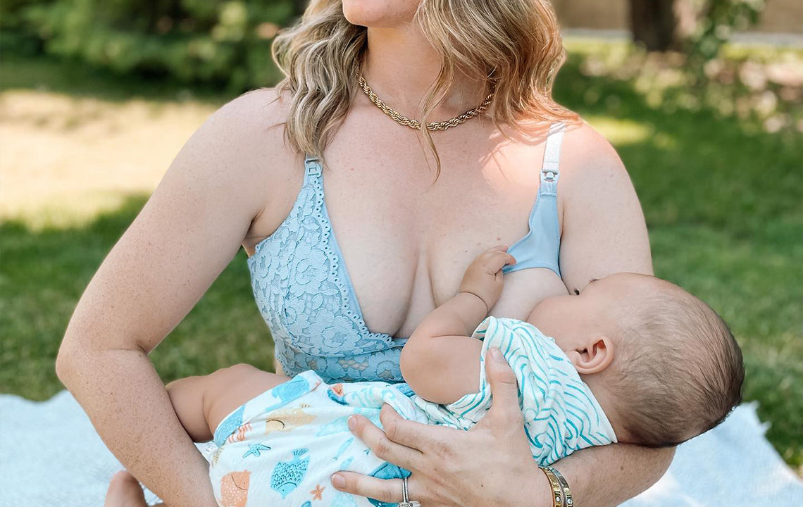 Complete guide to the best foods to eat and what to avoid while breastfeeding