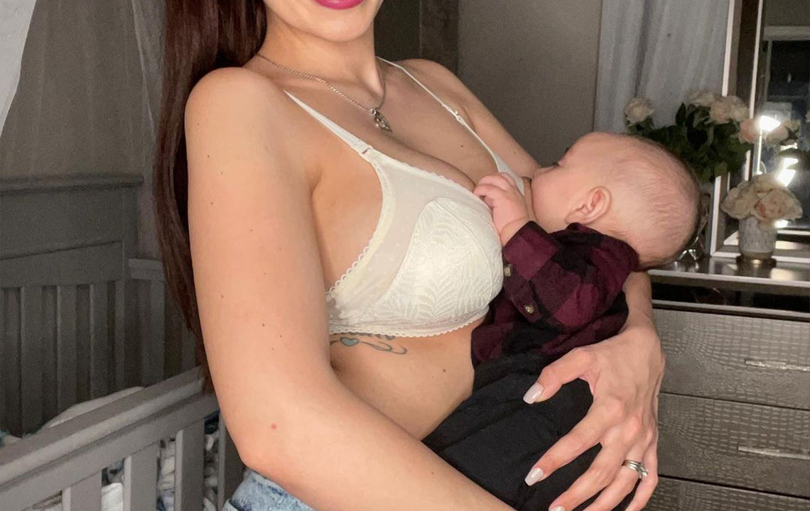 How To Increase Breast Milk Production (Everything You Need To Know!)