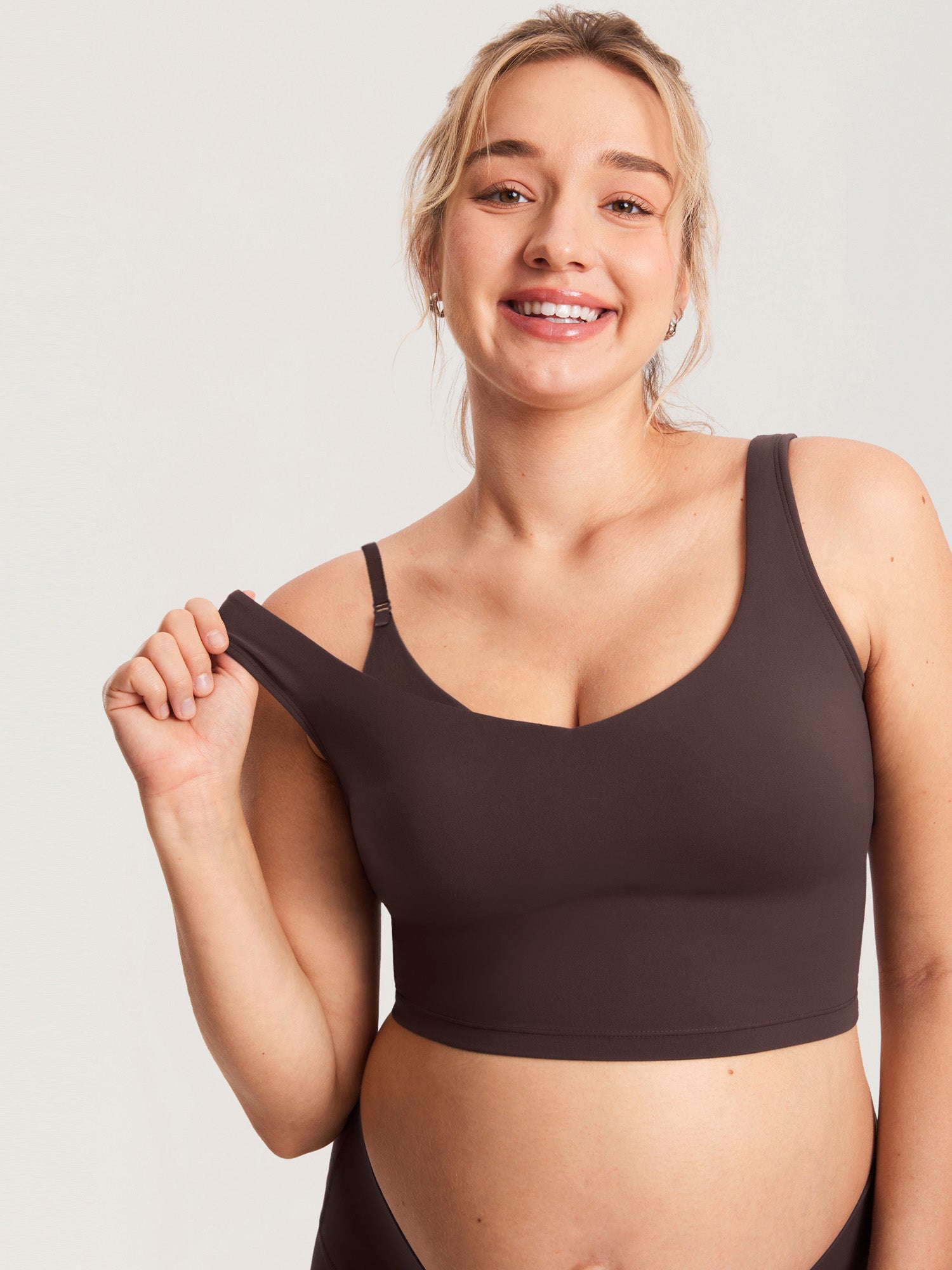Natrelax® Nursing Crop Tank Top Hot Fudge Brown