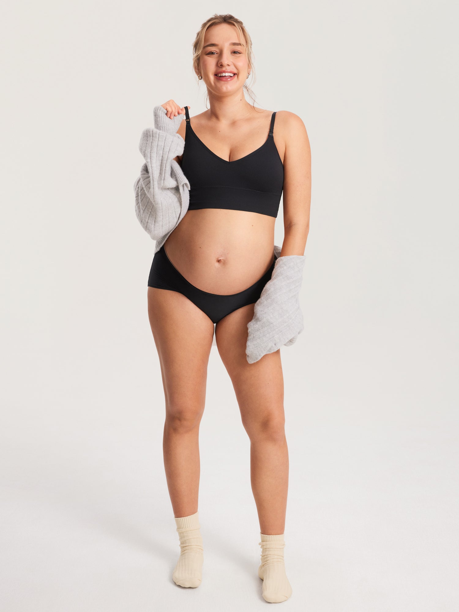 Ribbed V Neck Nursing Bralette Black