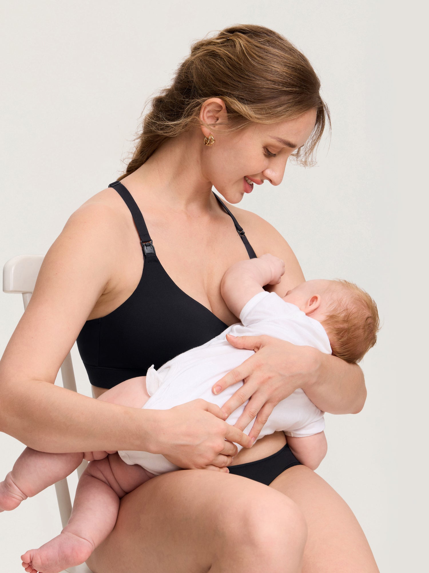 Natrelax® Adjustable Y-back Nursing Bra Black