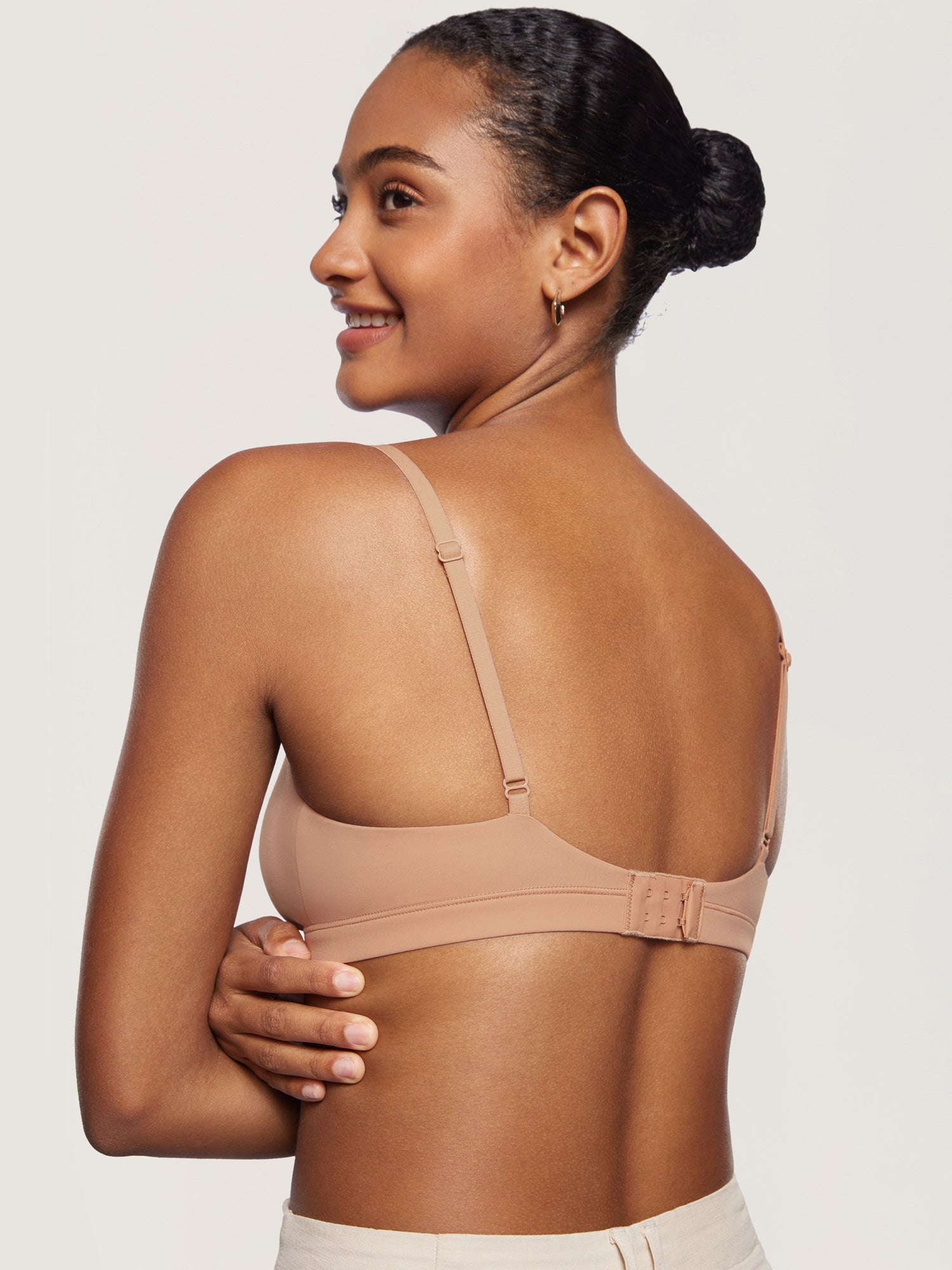 Inbarely® Crossover Everyday Bralette Cream Coffee