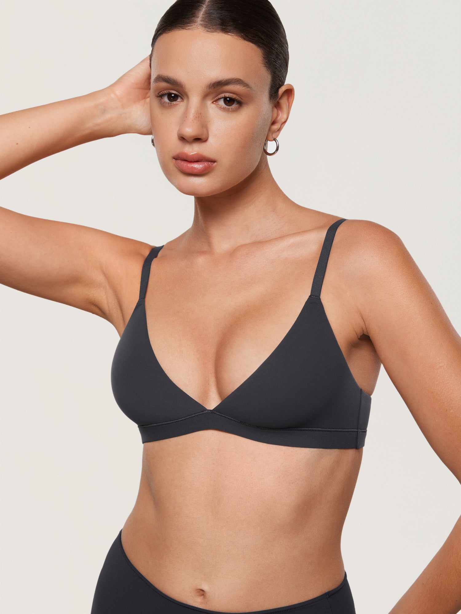 Inbarely® Soft Triangle Bralette Graphite Grey