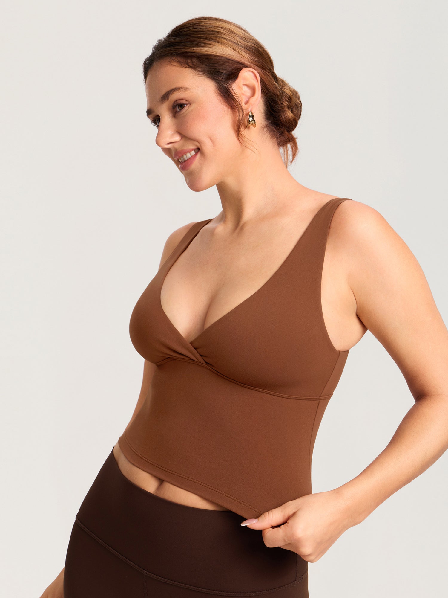 Natrelax® Crossover Nursing Crop Tank Top Croissant Brown
