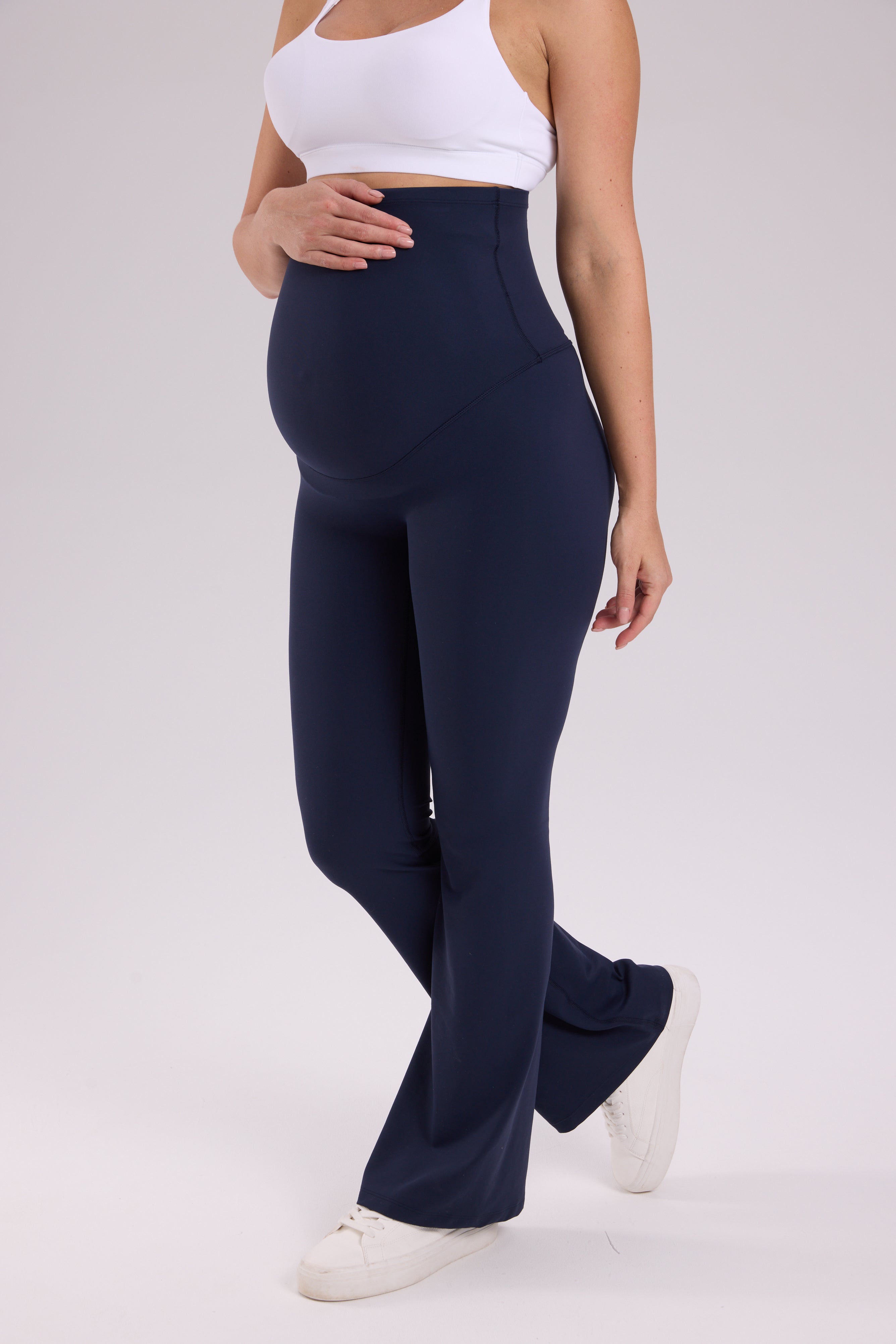 Natrelax® No Front Seam Maternity Flare Leggings 31.5" Twilight Blue