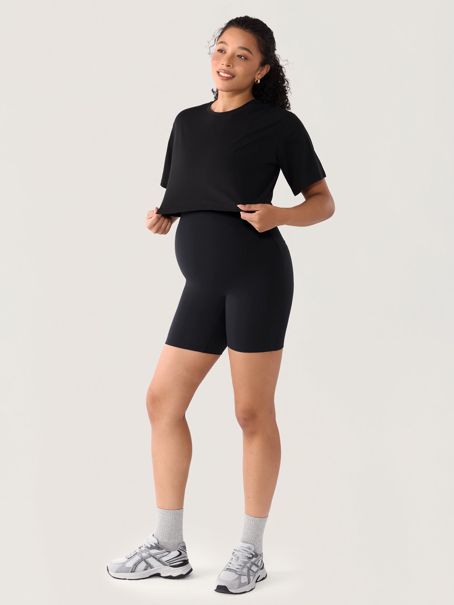Natrelax® Seamless-Front Maternity Shorts 6" Black