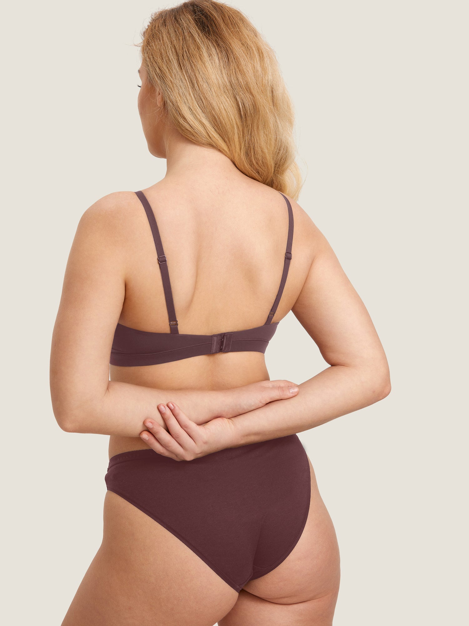 Inbarely® All-In-One Pumping Bra Hazelnut