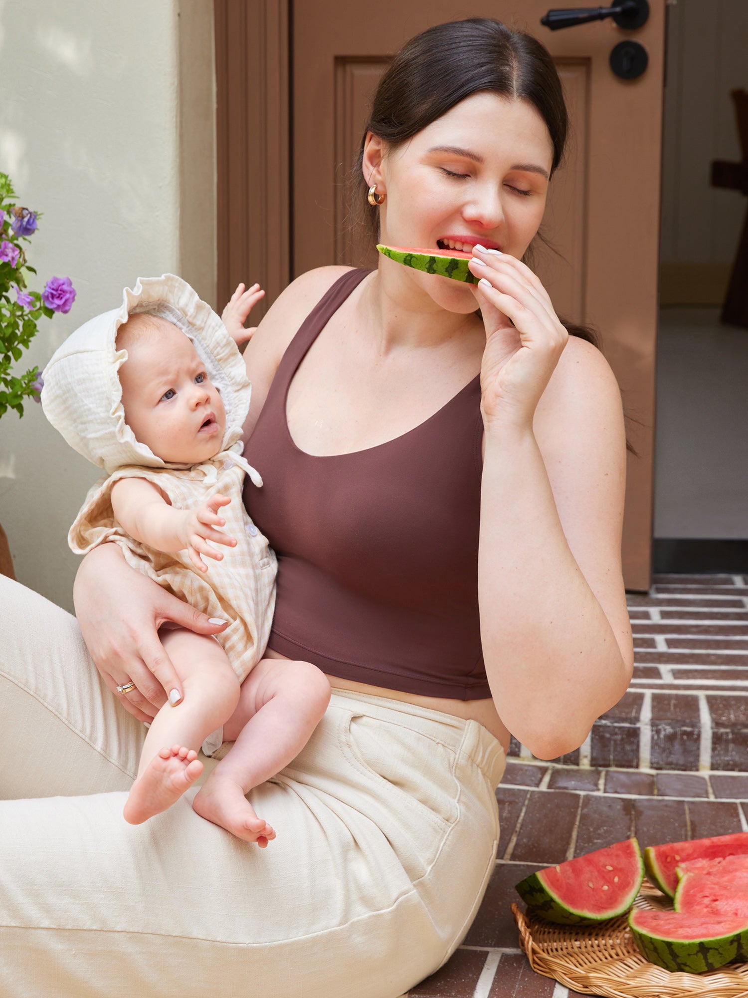 Natrelax® Nursing Crop Tank Top Taupe