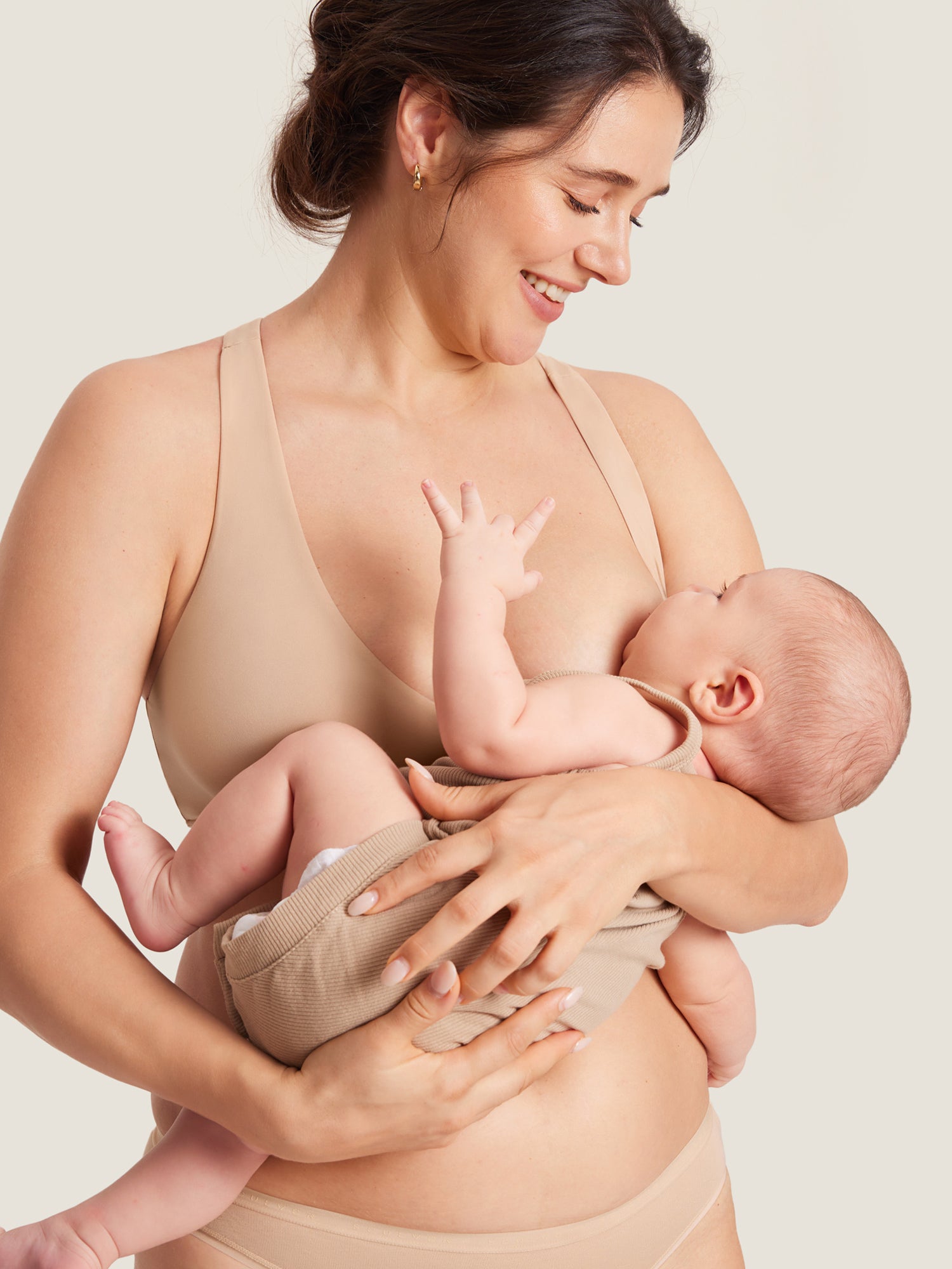 MOMANDA Women's Inbarely® Crossover Racerback Nursing Bra Wheat Beige @model_info:MOM2