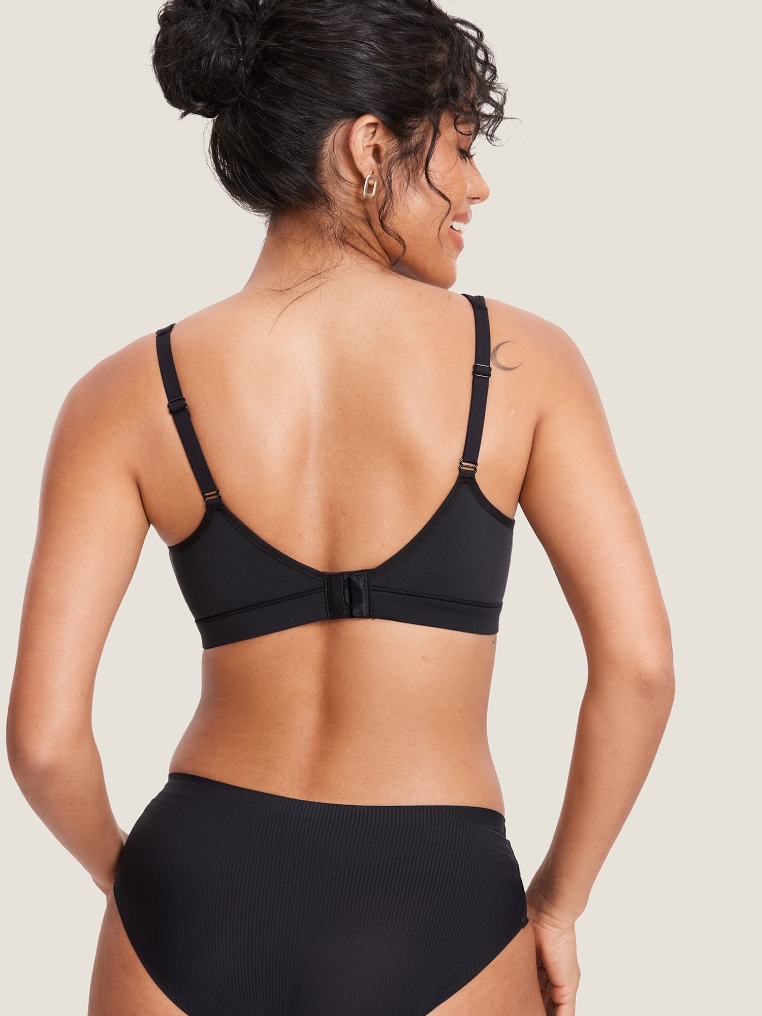 Natrelax™ Velcro All-in-One Nursing & Pumping Bra Black