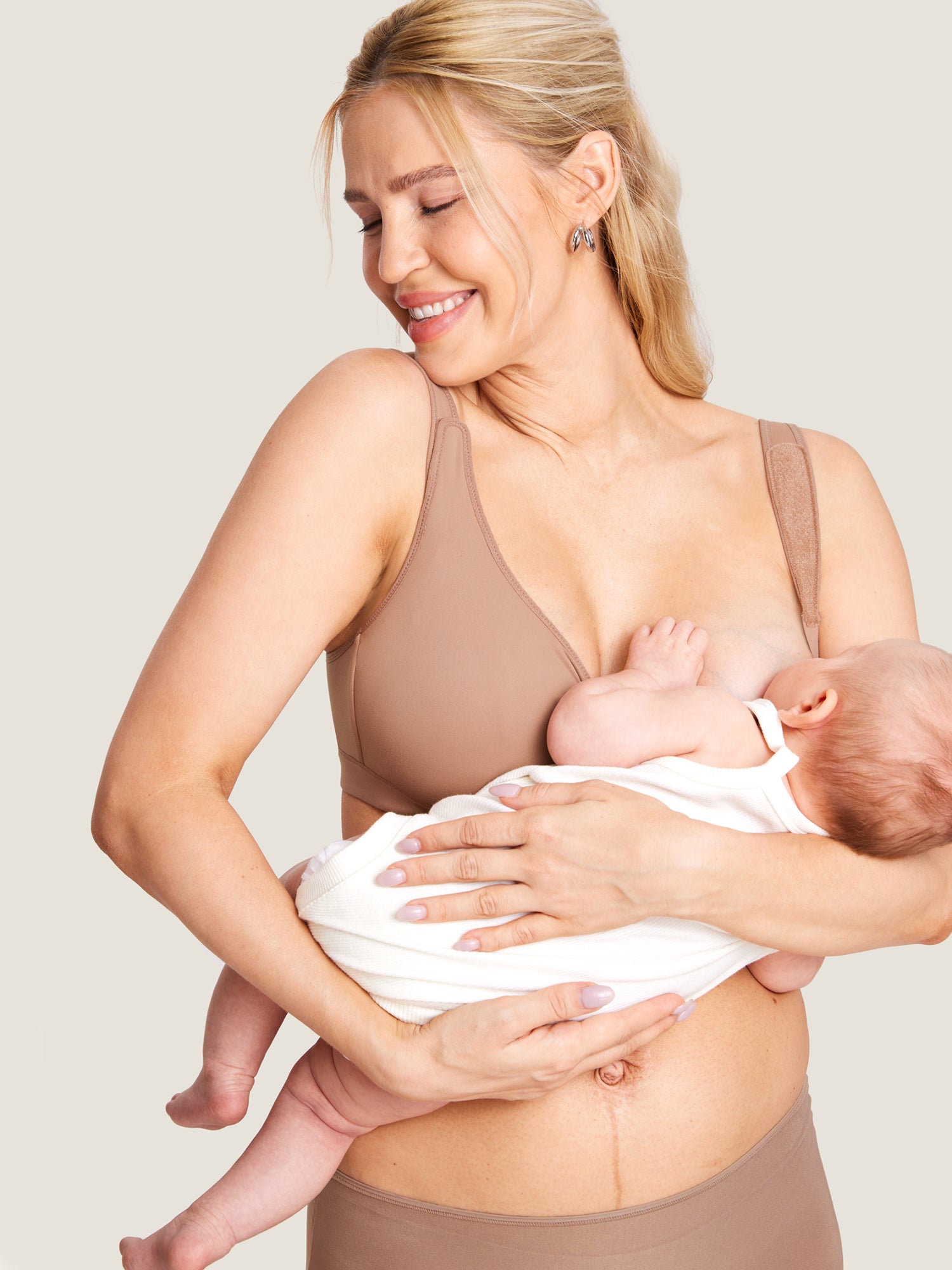 Natrelax® Velcro All-in-One Nursing & Pumping Bra Gravel Beige