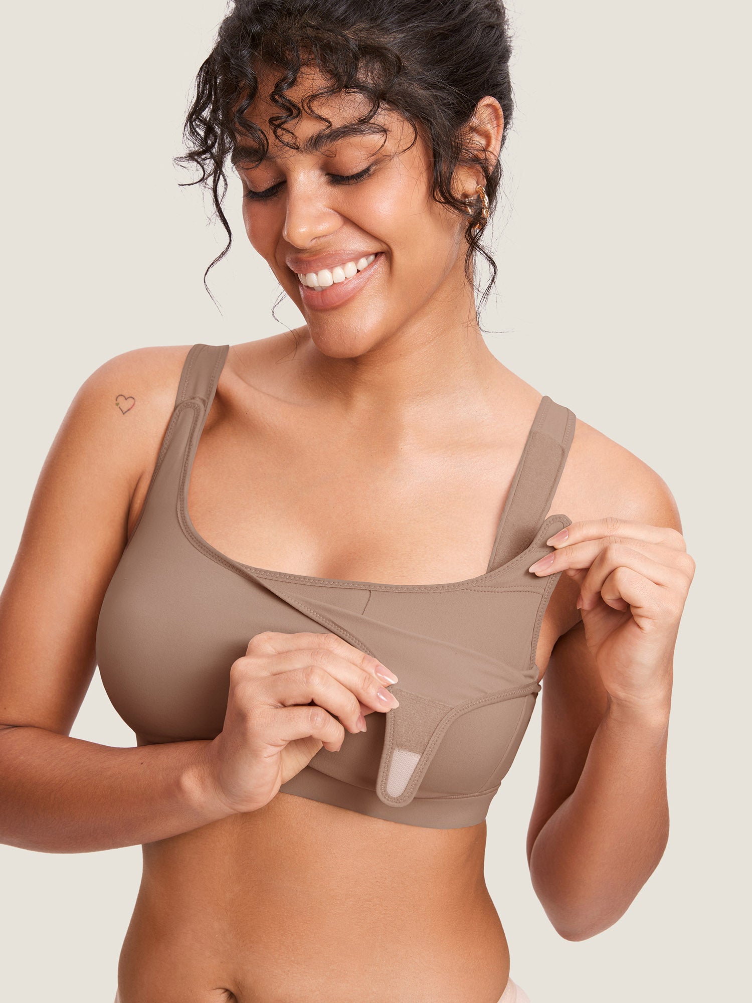 Natrelax® Velcro All-in-One Nursing & Pumping Bra Latte Coffee