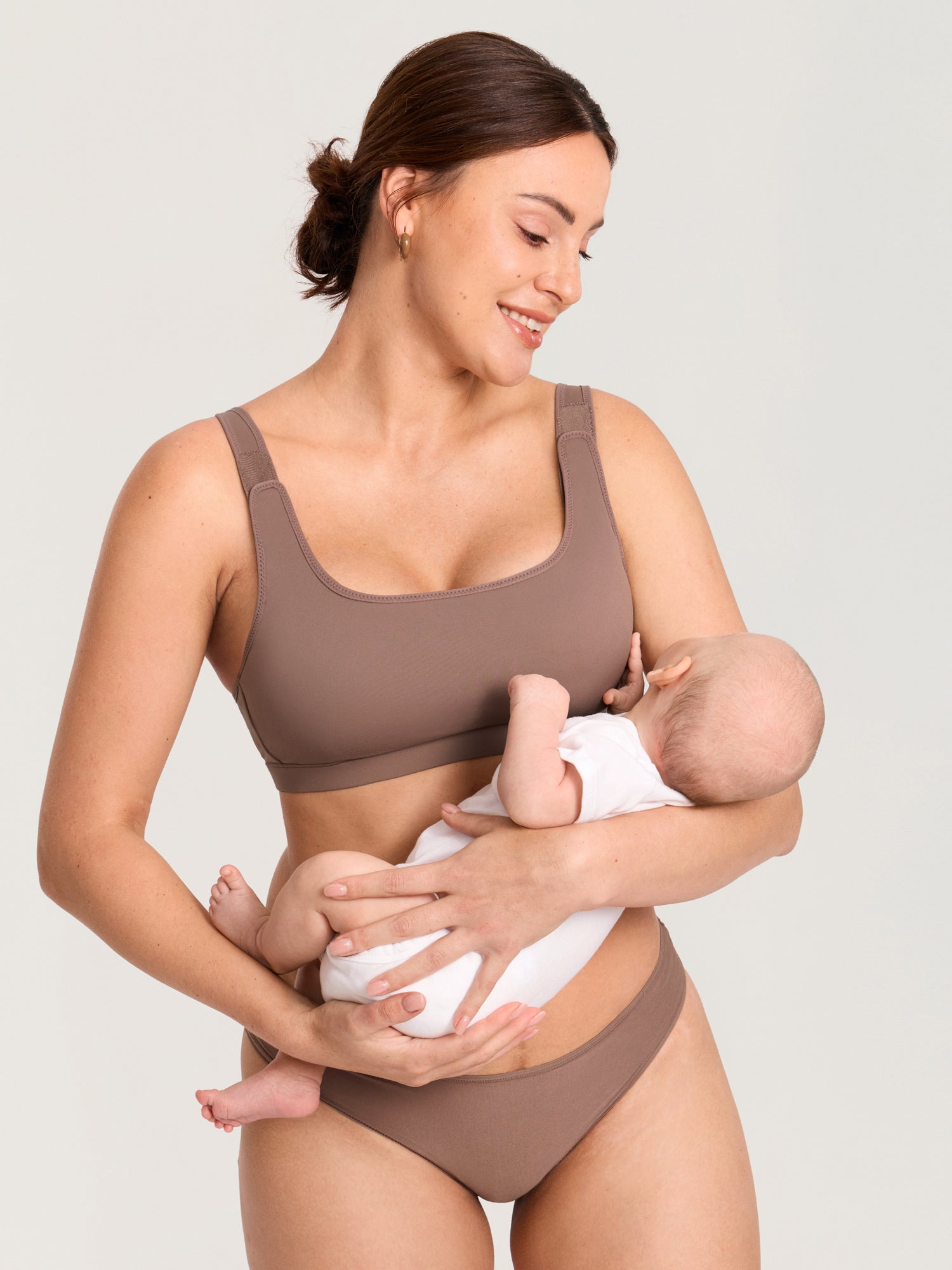 Natrelax® Velcro All-in-One Nursing & Pumping Bra Brown Purple