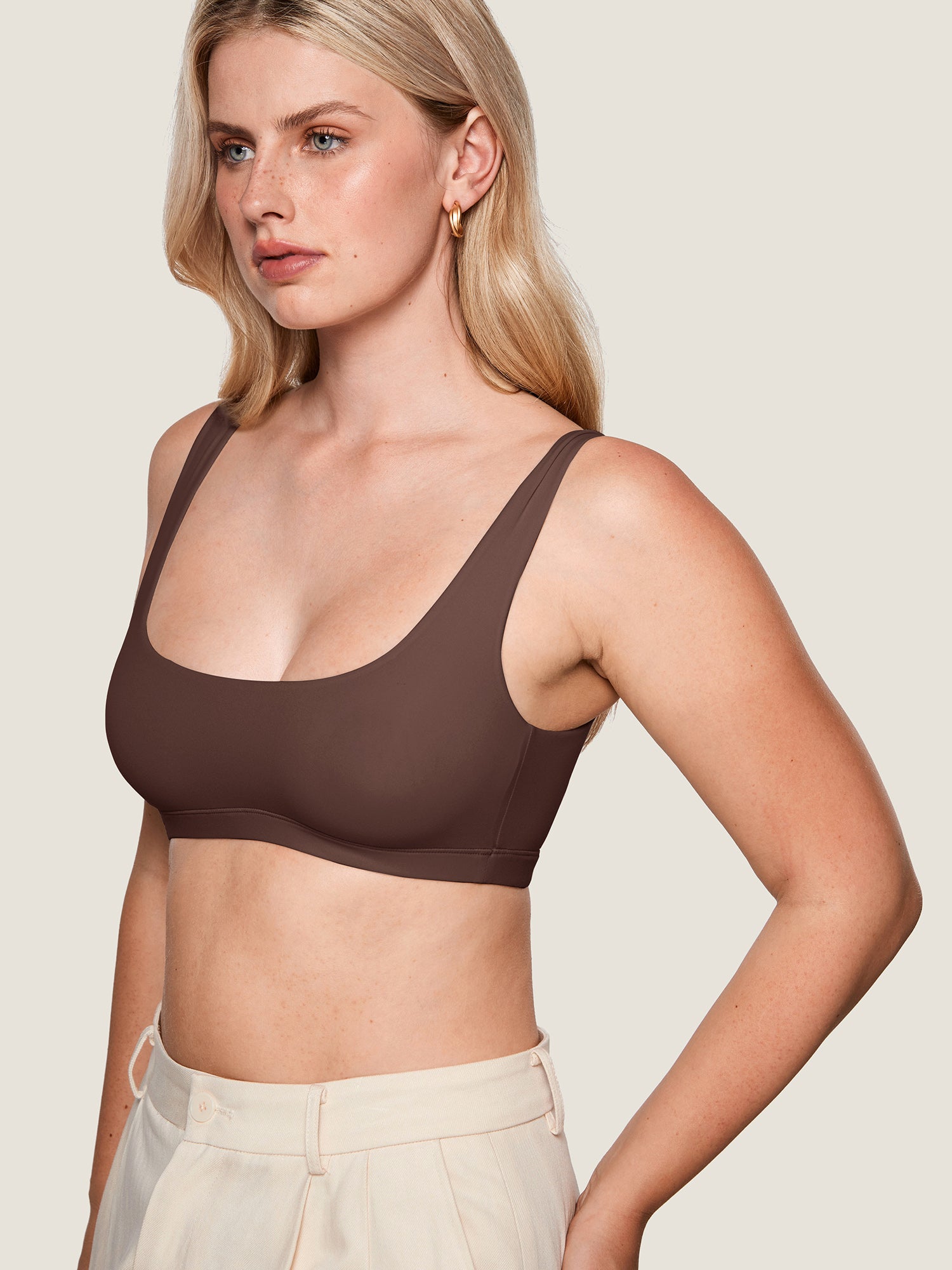 Inbarely® Soft Seamless Everyday Bralette Hazelnut