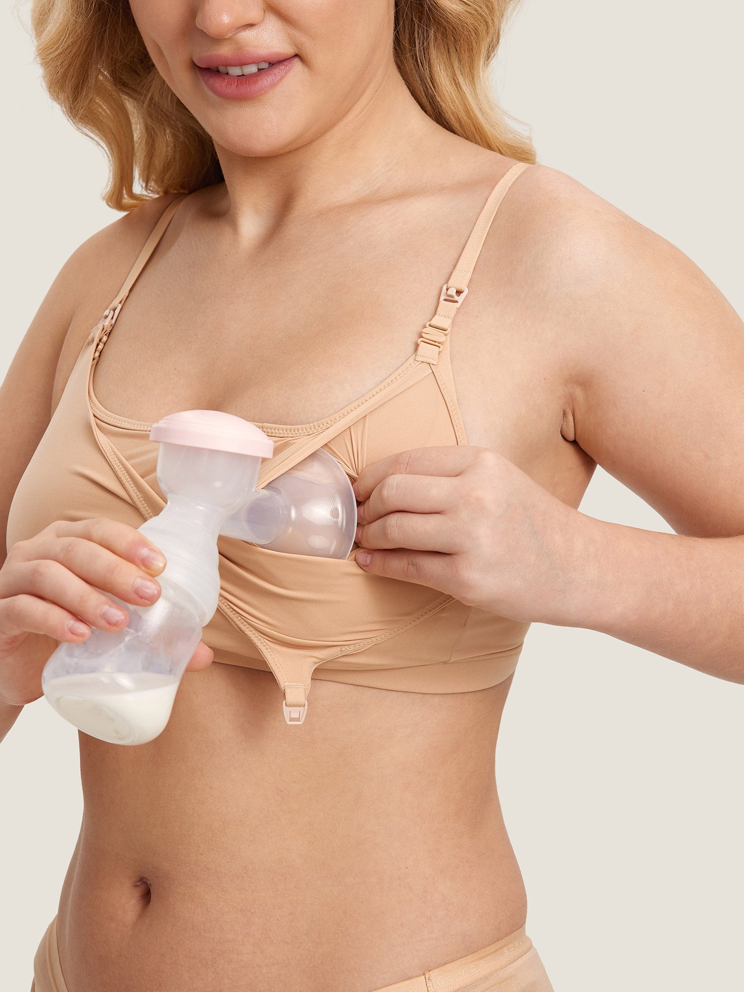 Inbarely® All-In-One Pumping Bra Warm Beige