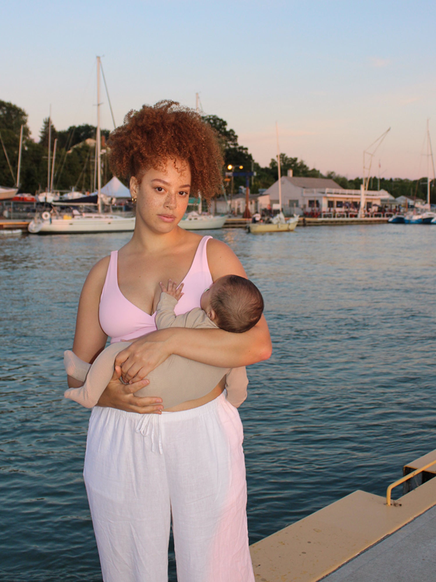 Natrelax® Crossover Nursing Crop Tank Top Sweet Pink