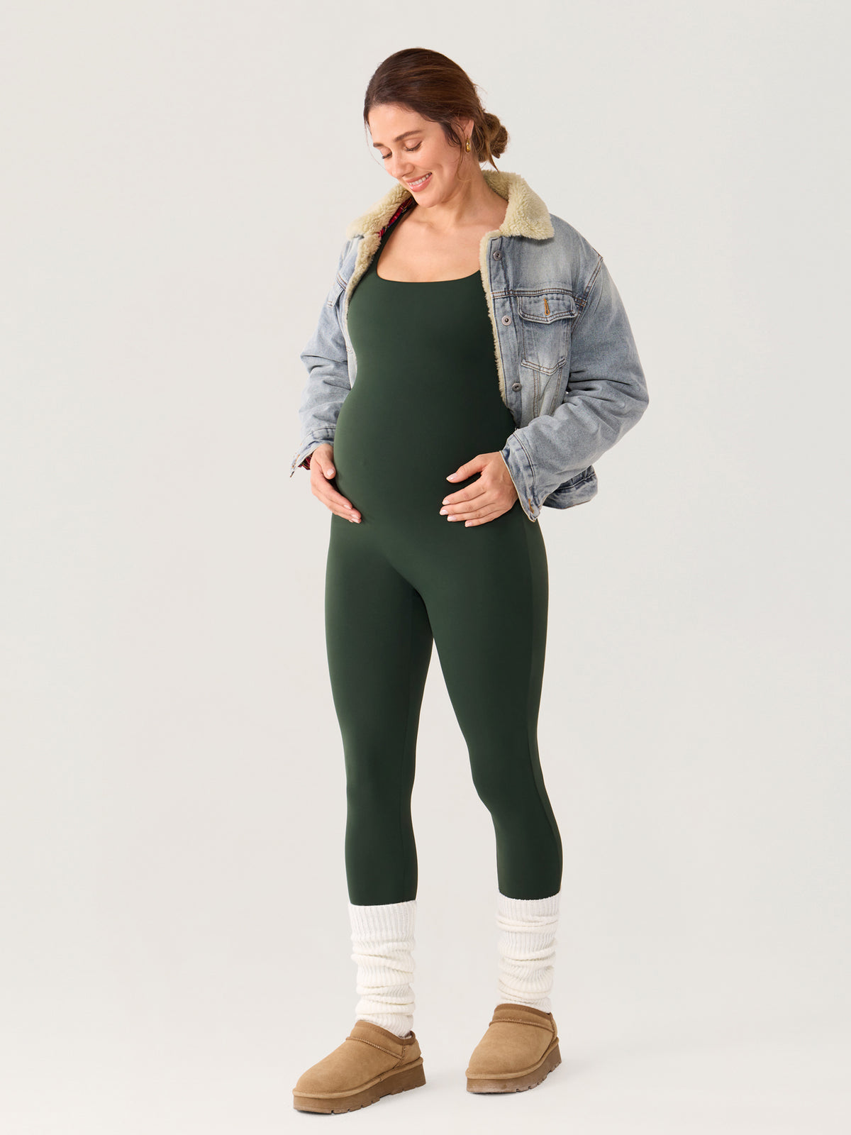 MOMANDA Women's Natrelax® Maternity Jumpsuit Legend Green @model_info:MOM4