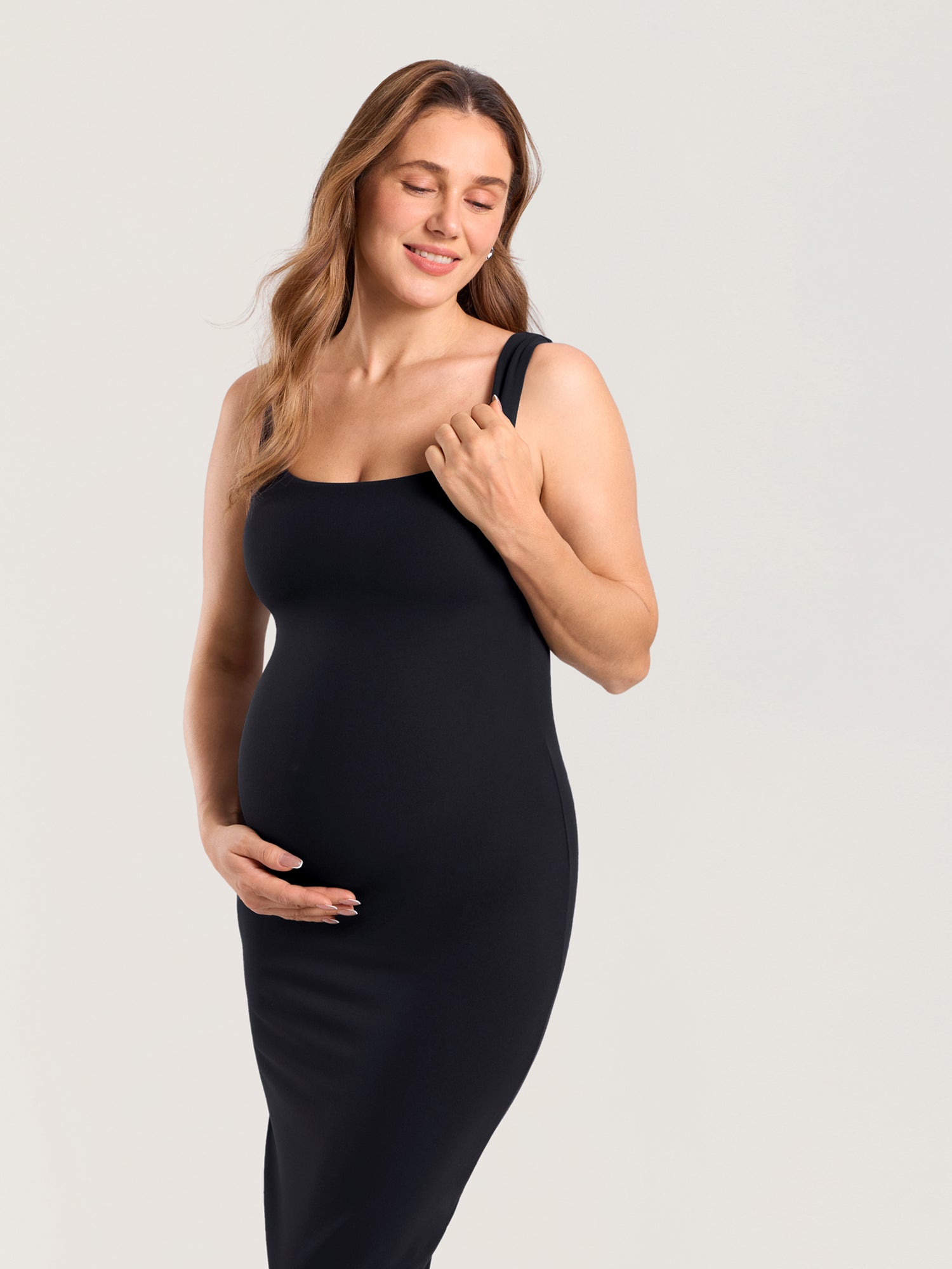 Natrelax® Bodycon Maternity Midi Dress - Back Slit Black