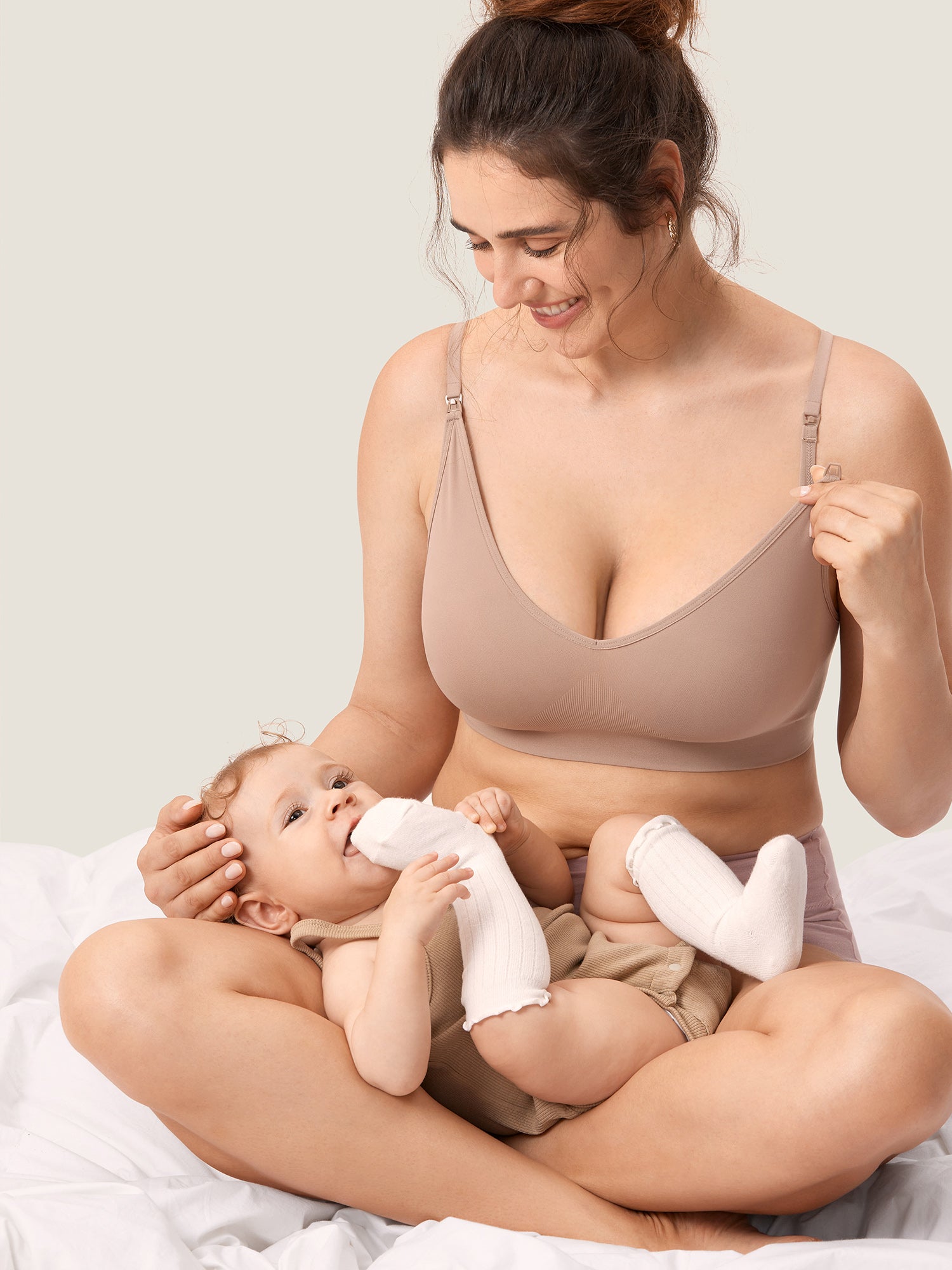 Seamless Soft Knit Nursing Bra Cocoa Beige